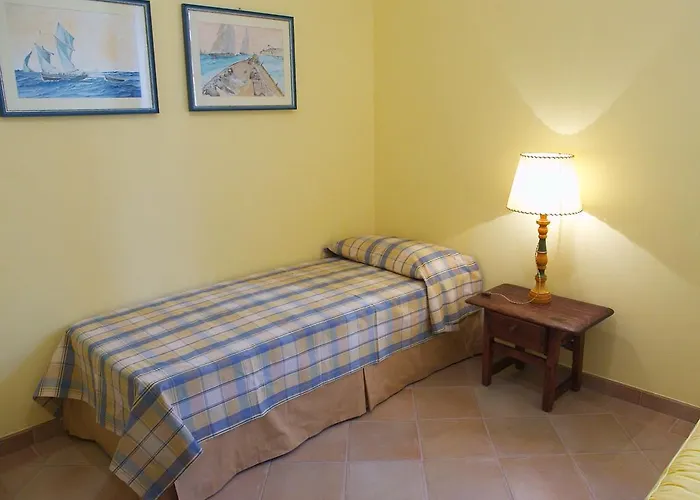 Bed & Breakfast La Pomelia *